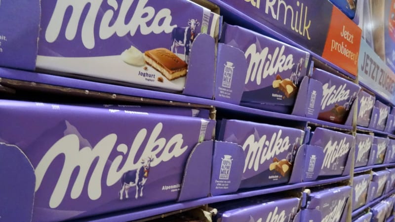 Kvůli smrskflaci míří na výrobce čokolády v Německu žaloba. V Česku mu to prošlo