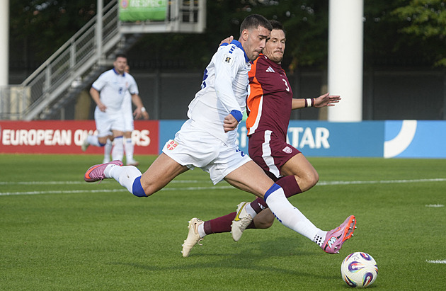 Srbští fotbalisté bez Birmančeviče porazili Lotyšsko, rozhodl Vlahovič