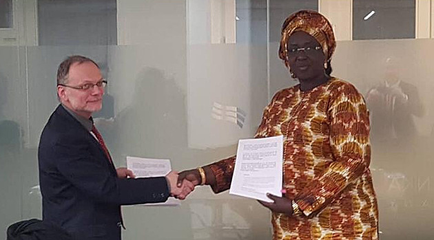 Řadu měsíců zadržovaný podnikatel Mazánek může opustit Senegal. Má zpátky pas