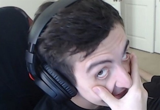 Deset skvělých her, které vám patrně znechutí jejich příliš zapálení fanoušci