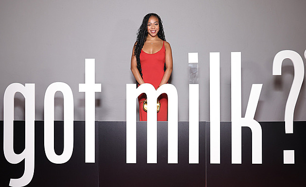 Vzpomínáte na knírek z mléka? Slavná reklamní kampaň se po třiceti letech vrací