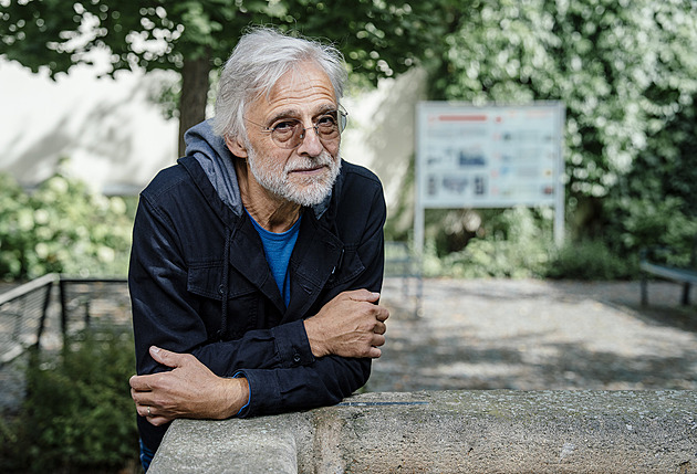 Bouřlivé to nebylo. Odvolaný šéf Ypsilonky odmítá dohady s hvězdami slavné scény