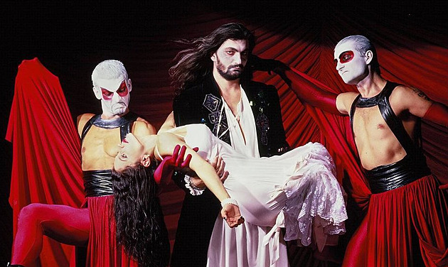 Před 30 lety se poprvé hrál Dracula. Psali, že to bude propadák, vzpomíná Sidovský