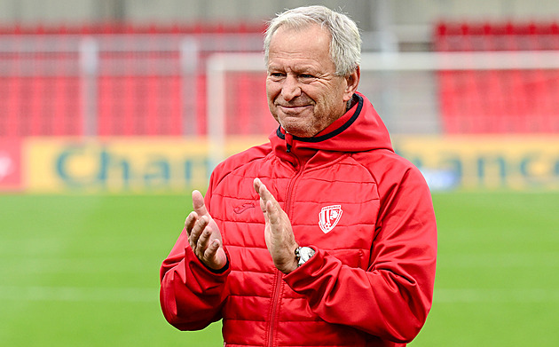 Spokojený trenér Krejčí: Karvinou jsme porazili zaslouženě. Patrák? Radši přihrává