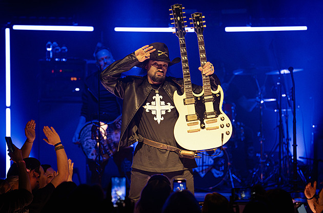 Čtyřicetiletá Lucie na plátně. Kapela představí premiéru koncertního filmu