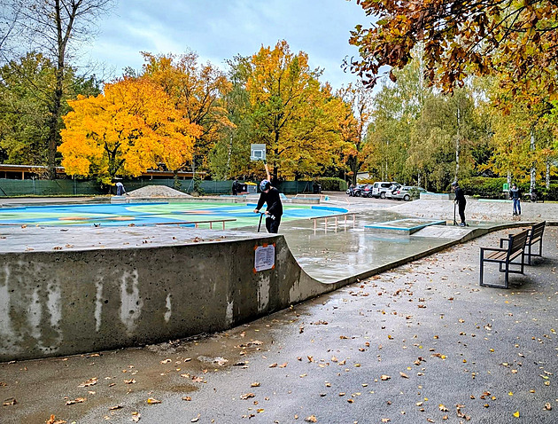 Hřiště či mlžítka v ulicích. Obyvatelé sami vybírají, kam dají města peníze