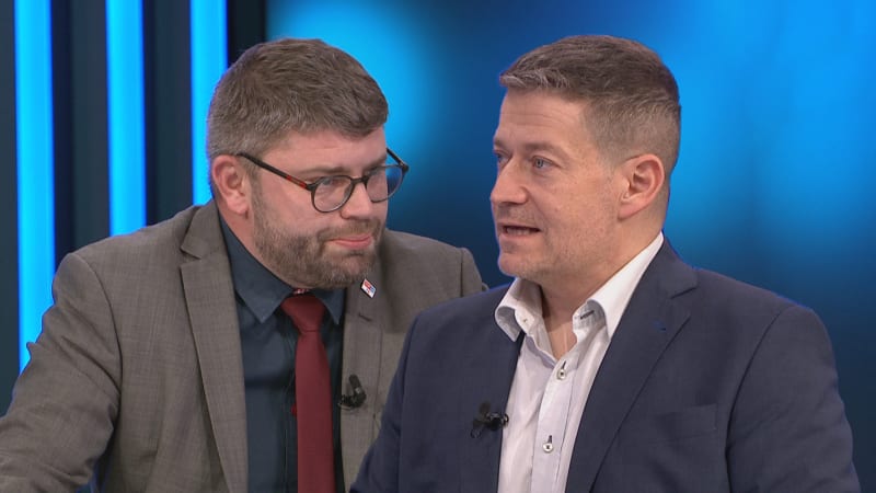 Že si Turka lidé zvolili? To Hitlera taky, prohlásil Jakob. Nacher chtěl ukončit debatu