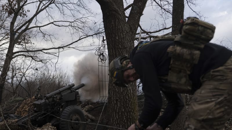 Pokrovsk je stále náš, tvrdí Ukrajinci: Záběry ukazují krvavý střet s kolonou ruských obrněnců