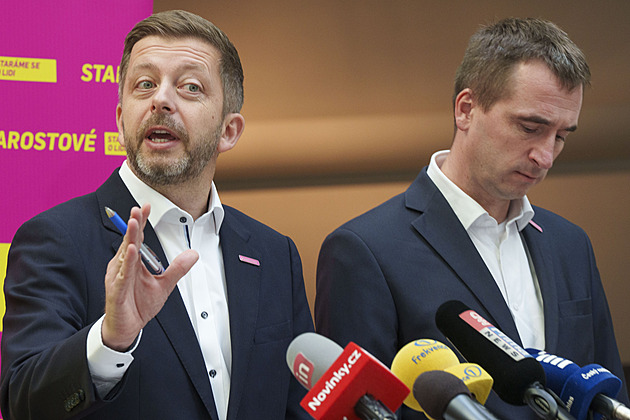 Rakušan, který chce do vedení Sněmovny, nabídl, že půjde i za vládními poslanci