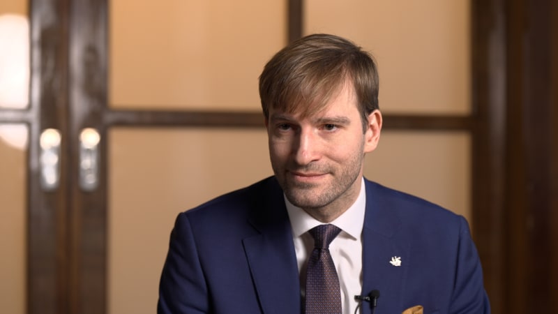 Vojtěchova zdravotnická revoluce: Očkování bez lékařů i 10 tisíc nových LDN lůžek