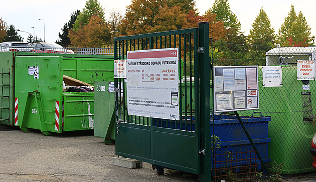 Nové využití vyhozených věcí lidi neláká, centra slouží spíš překupníkům