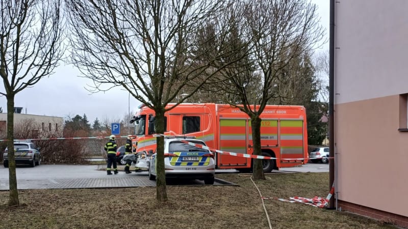 Poplach v Budějovicích: Pyrotechnik zasahoval u podezřelého zavazadla. Nález všechny překvapil