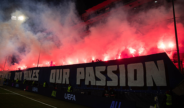 Olomouc pyká za fanoušky. Zaplatí půl milionu a má podmínečně uzavřený kotel