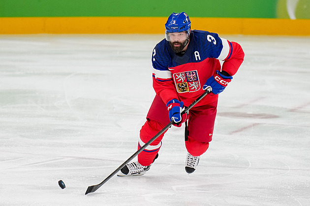 Přemohly mě emoce, mrzí mě to. Gudas se omluvil za homofobní nadávku