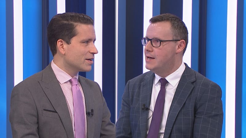 Kovanda: Válka může zdražit všechno od energií po hypotéky. Šmajer mírní obavy