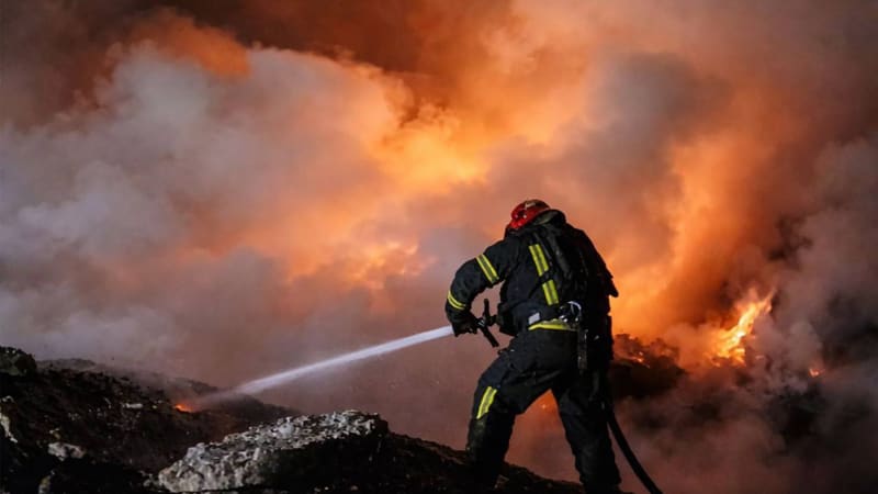 Masivní útok na Oděsu: Rusové zasáhli porodnici. Ukrajinci kontrovali náletem na rafinerii