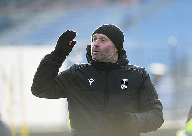 Kouč Habanec po demolici Táborska: Někdy jste na odstřel, jindy hvězda