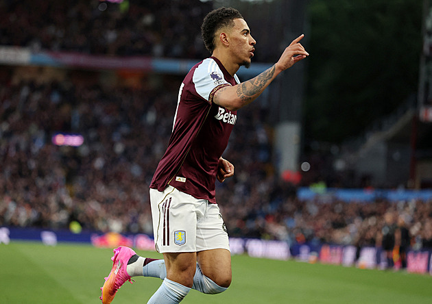ONLINE: Aston Villa - Liverpool 1:0. Domácí jdou do vedení, vítěz si zajistí Ligu mistrů