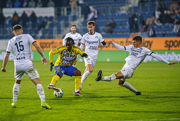 ONLINE: Zlín - Slovácko, regionální derby, pro hosty jde o přípravu na baráž