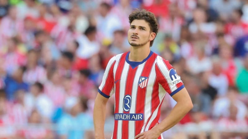 Mám deprese. Tak nebudeš hrát. Fotbalista Álvarez chce do Barcelony, Atlético ho ale nepustí